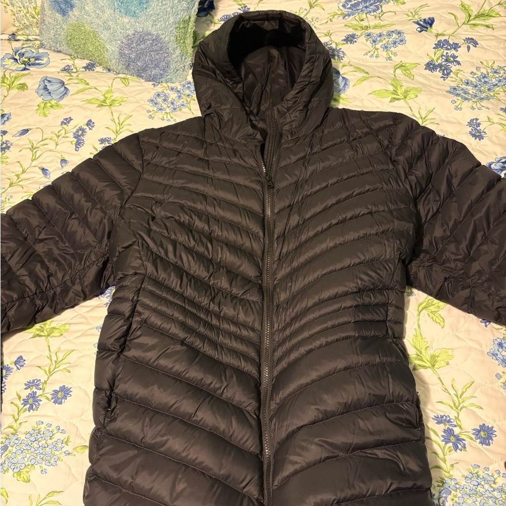 Lands' End Women's Black Puffer Jacket